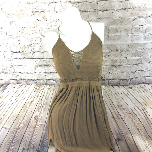 Forever 21 Dresses & Skirts - NWT green boho side slit tie back maxi dress small